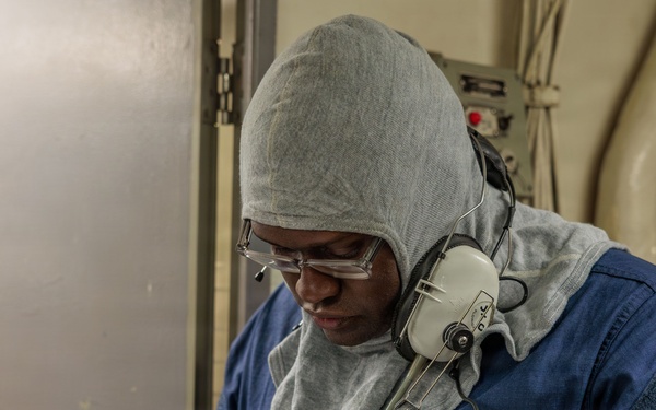 Medical Training Team Drill aboard the USS Gonzalez