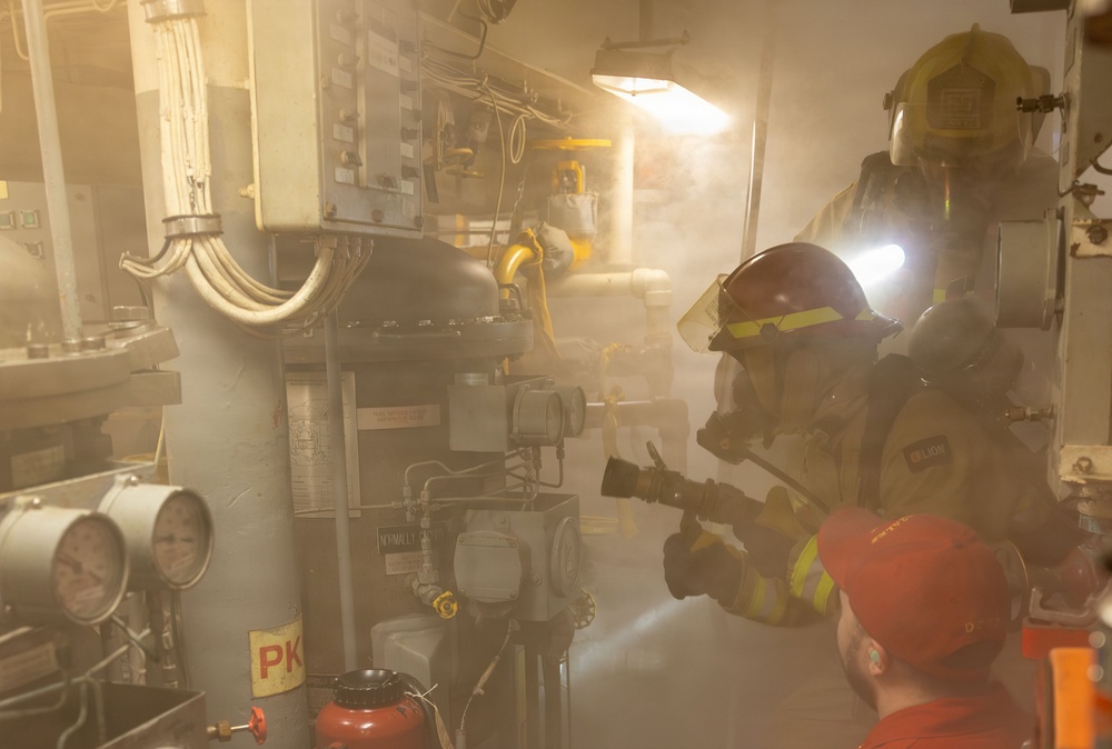 Integrated Training Team Drill aboard the USS Gonzalez (DDG 66)