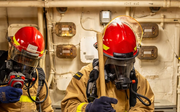 Integrated Training Team Drill aboard the USS Gonzalez (DDG 66)