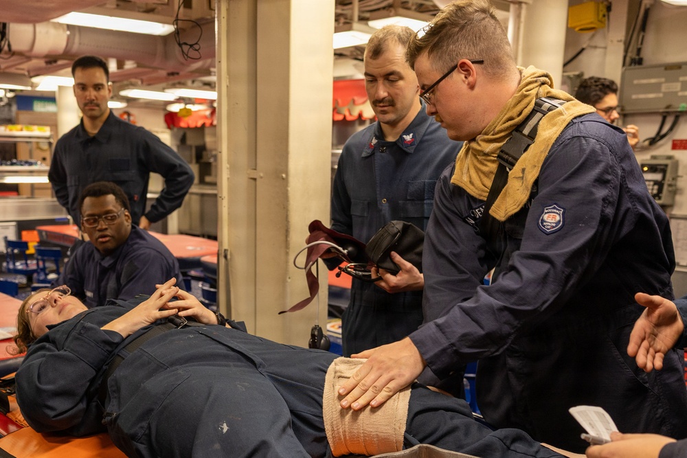 Integrated Training Team Drill aboard the USS Gonzalez (DDG 66)