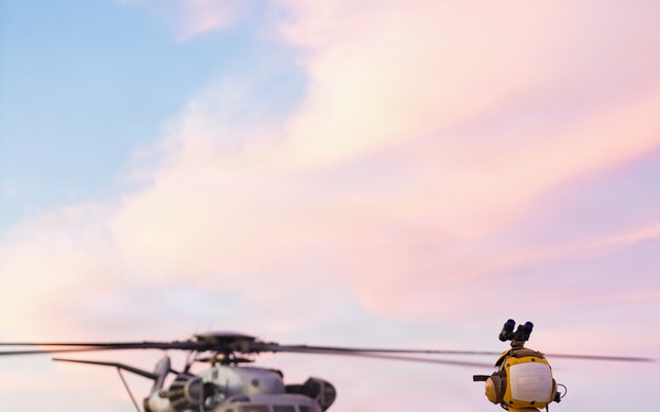 11th MEU Marines, Sailors conduct flight deck operations aboard USS Portland