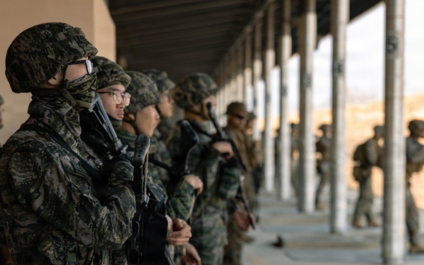 U.S. Marines Conduct Bilateral Live Fire During KMEP 26.1