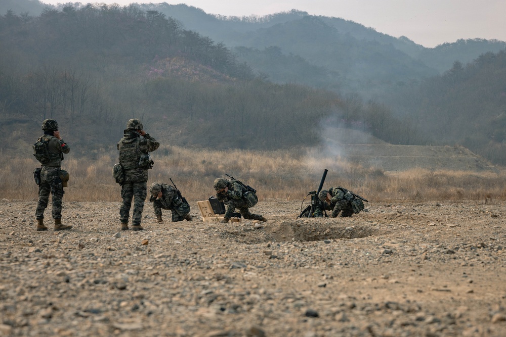 U.S. Marines and ROK Marines Fire Mortars During KMEP 26.1