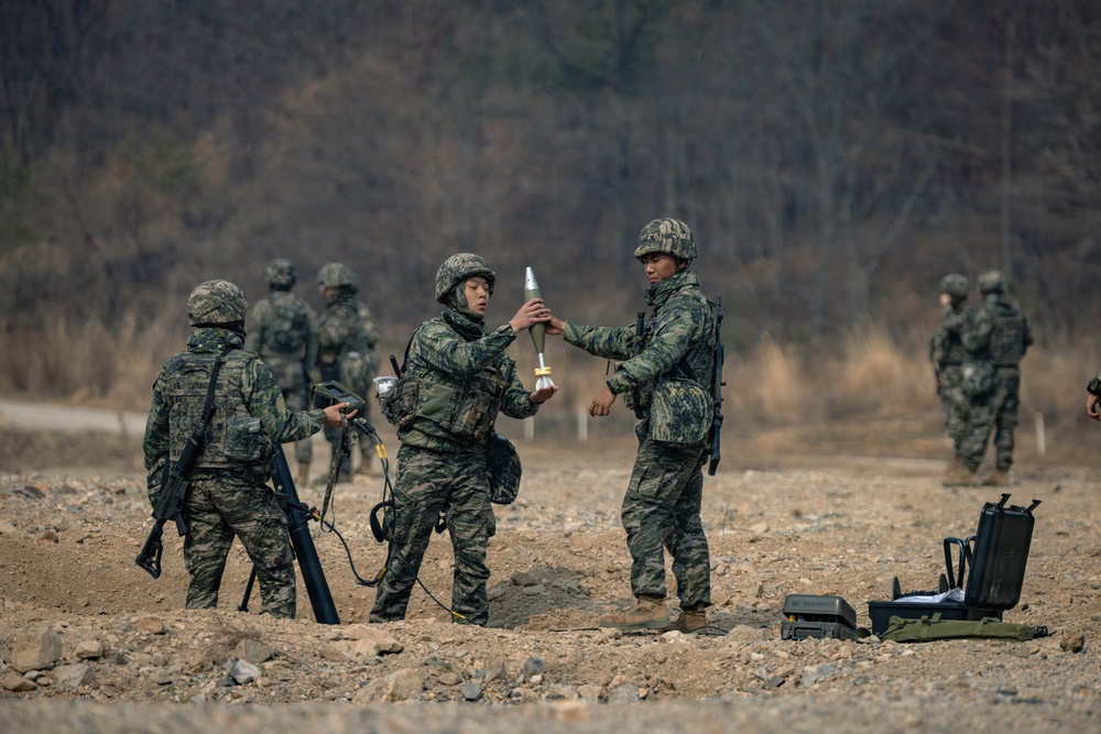 U.S. Marines and ROK Marines Fire Mortars During KMEP 26.1