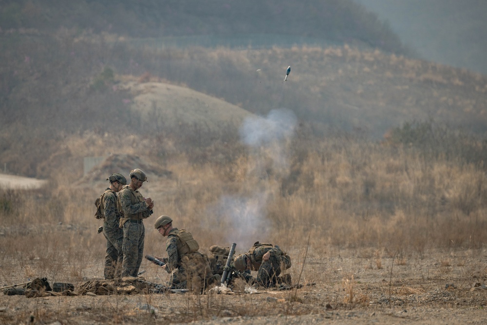 U.S. Marines and ROK Marines Fire Mortars During KMEP 26.1