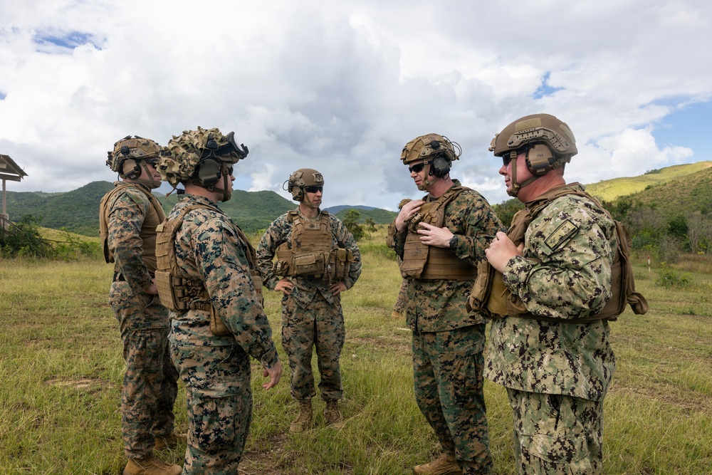 22nd MEU (SOC) and PHIBRON 8 Leadership Visit Camp Santiago