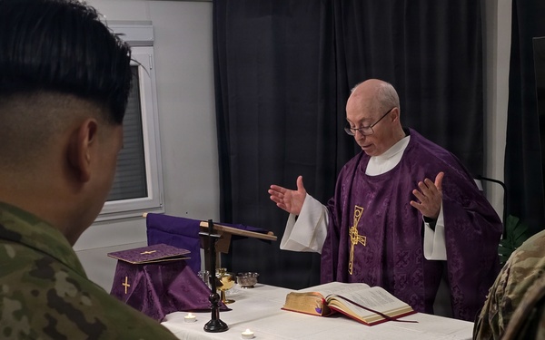 U.S. Soldiers celebrate their faith with Easter Service while deployed