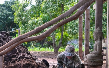 Hawaii National Guard assists Waialua community with flood debris removal