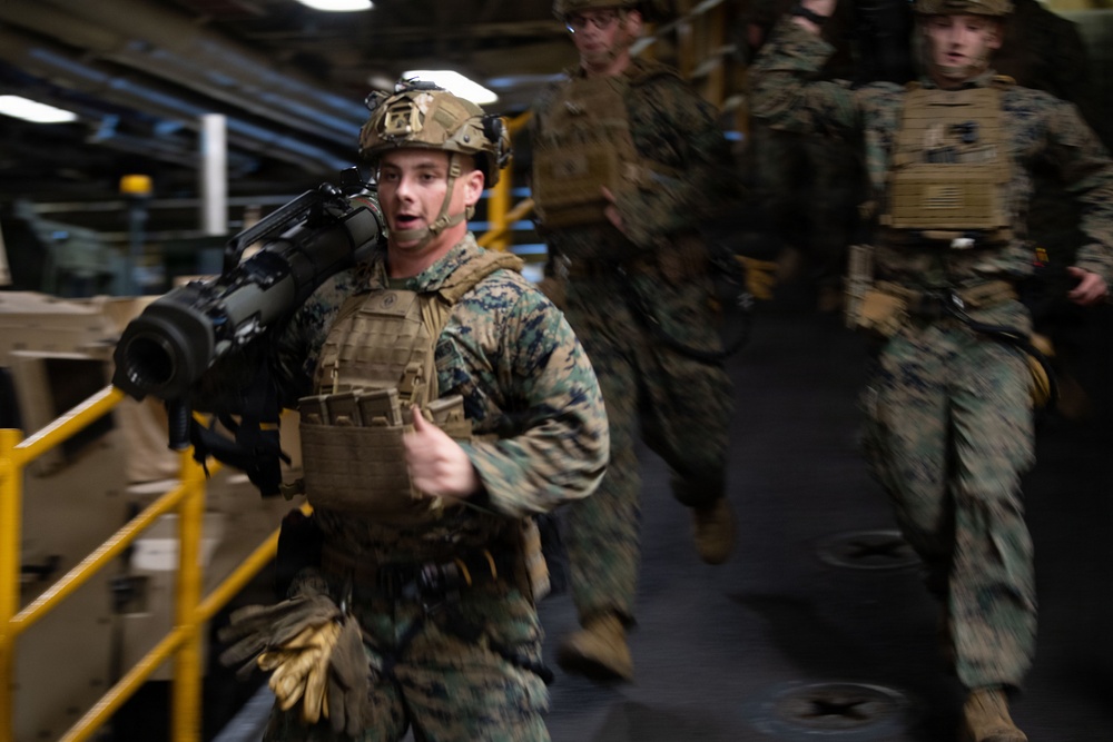 Boxer, 11th MEU Marines Conduct Maintenance and Drills