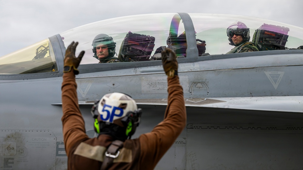 USS Theodore Roosevelt CO Takes Flight