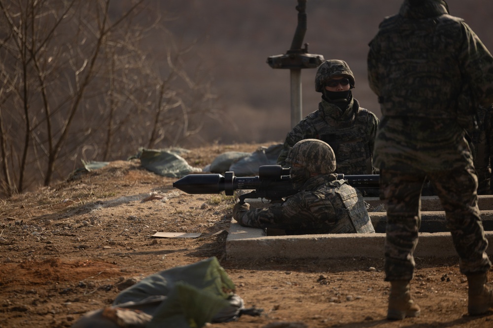 U.S. Marines with 12th LCT Execute Bilateral Live-Fire Range: Day 4