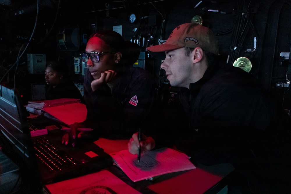 USS Portland Sailors and Marines Conduct Routine Operations