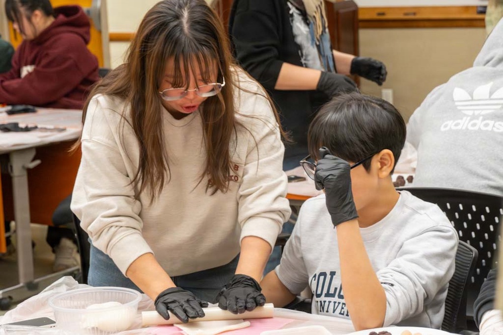 35th Air Defense Artillery Brigade Hosts Rice Cake Cultural Event