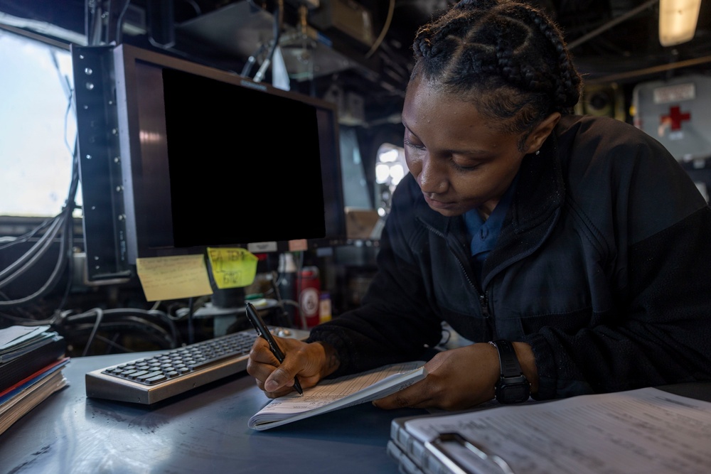 USS Mahan (DDG 72) Routine Operations