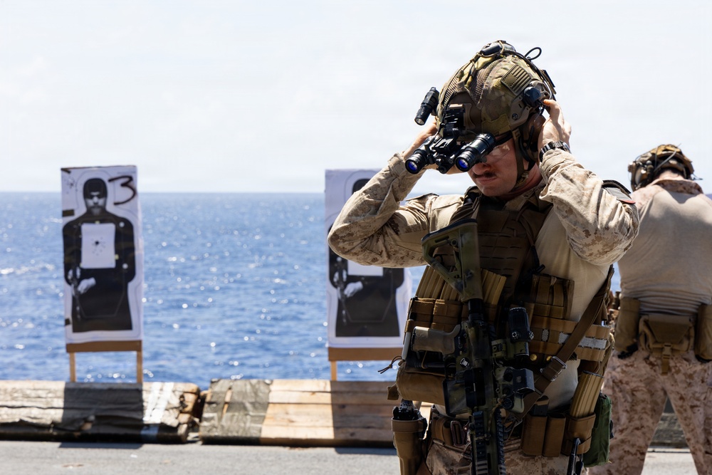 22nd MEU (SOC) | MSPF &amp; BLT 3/6 Conducts a Live-Fire Range Aboard USS Iwo Jima