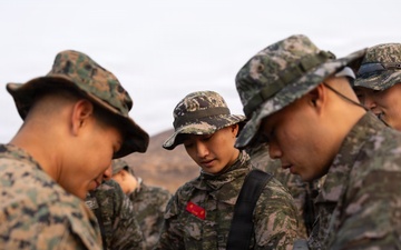 KMEP 26.1 | ROK Marines Welcome 12th LCT’s Charlie Company During KMEP