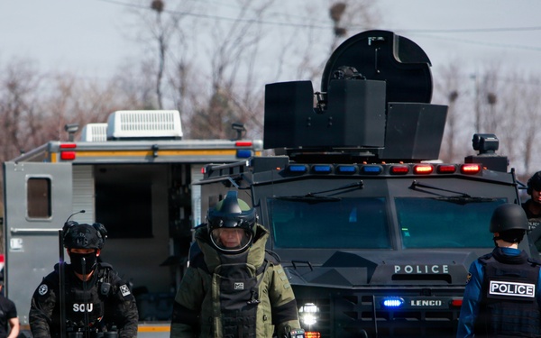 ROK SWAT, U.S Army Garrison Humphrey's personnel conduct joint explosive training