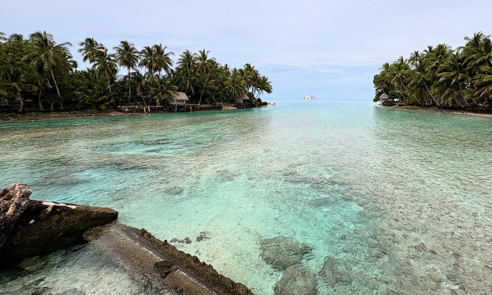 USCGC Oliver Henry (WPC 1140) visits Kapingamarangi Atoll