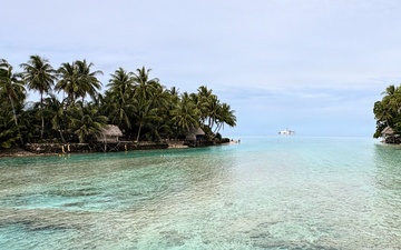 USCGC Oliver Henry (WPC 1140) visits Kapingamarangi Atoll