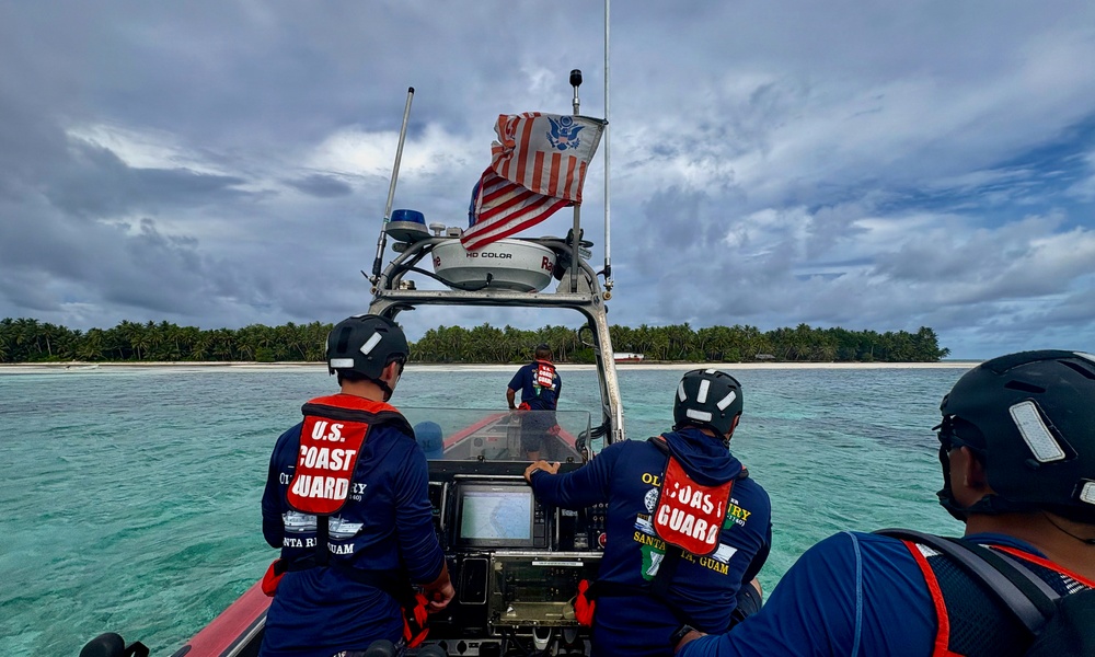 USCGC Oliver Henry visits Kapingamarangi Atoll