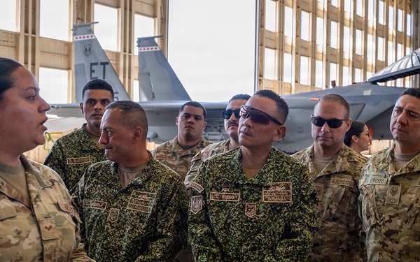 Colombian Sergeant Major course