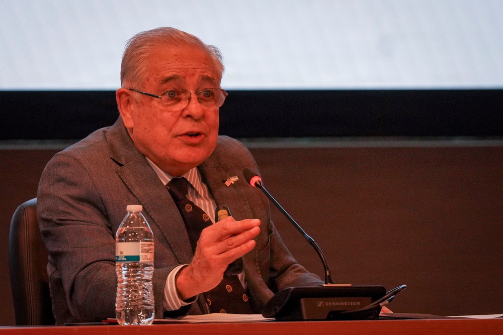 U.S. Naval War College Hosts Discussion Between Falklands War Veterans