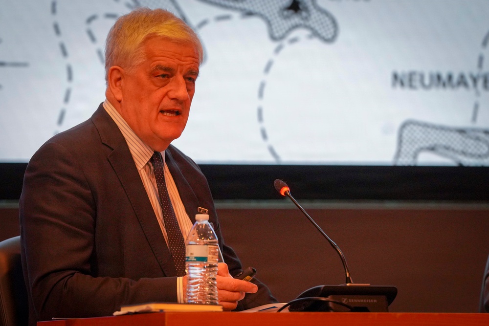 U.S. Naval War College Hosts Discussion Between Falklands War Veterans