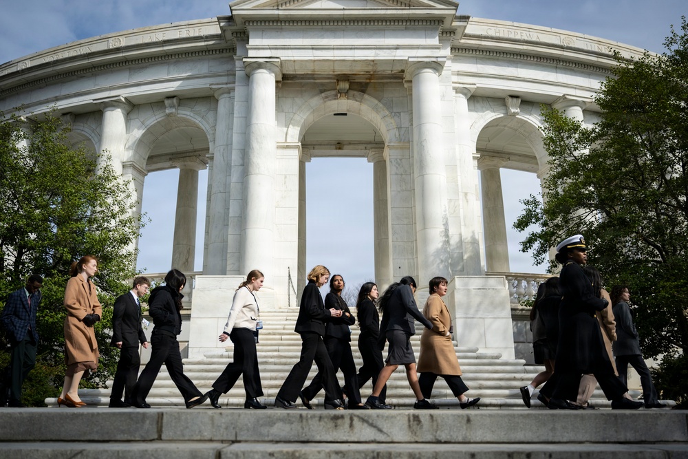 Students From the United States Senate Youth Program Visit Arlington National Cemetery