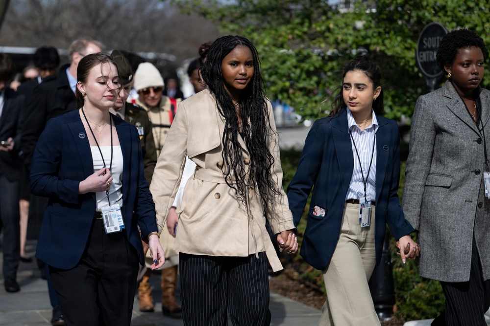 Students From the United States Senate Youth Program Visit Arlington National Cemetery
