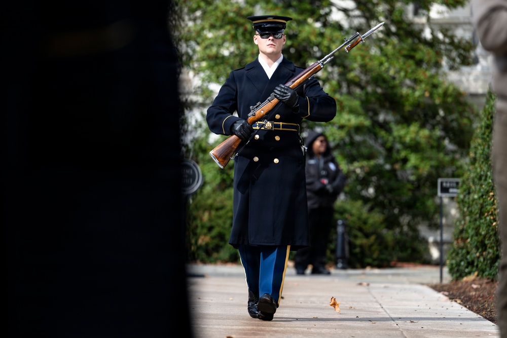 Students From the United States Senate Youth Program Visit Arlington National Cemetery