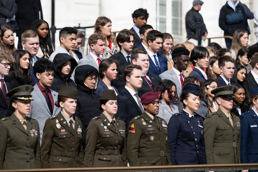 Students From the United States Senate Youth Program Visit Arlington National Cemetery