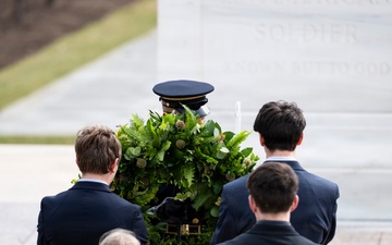Students From the United States Senate Youth Program Visit Arlington National Cemetery