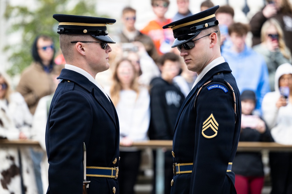 Students From the United States Senate Youth Program Visit Arlington National Cemetery