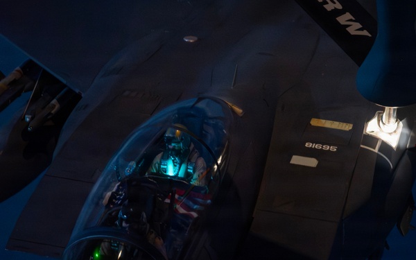 KC-135 Stratotanker refuels Fighter Aircraft during Operation Epic Fury