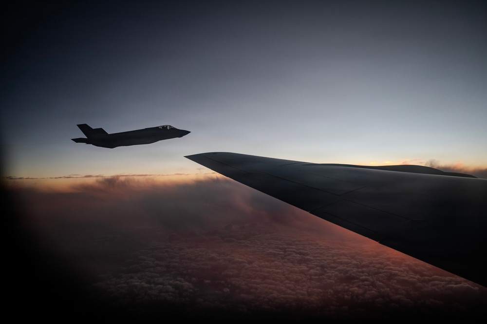 KC-135 Stratotanker refuels Fighter Aircraft during Operation Epic Fury