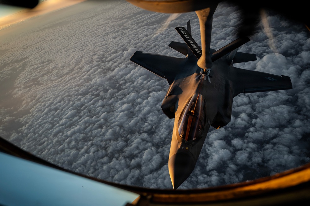 KC-135 Stratotanker refuels Fighter Aircraft during Operation Epic Fury