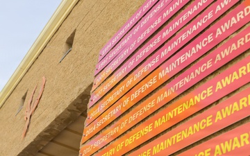 1st Maint. Bn., 1st MLG, is Awarded the 2025 Secretary of War Phoenix Award for Maintenance Excellence