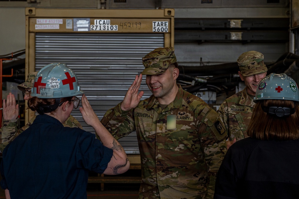 U.S. Army (I) Corps tours USS Ronald Reagan (CVN 76)