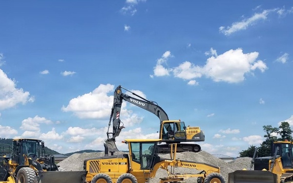 Regional Equipment Operator Training Site offers heavy-equipment training for Airmen