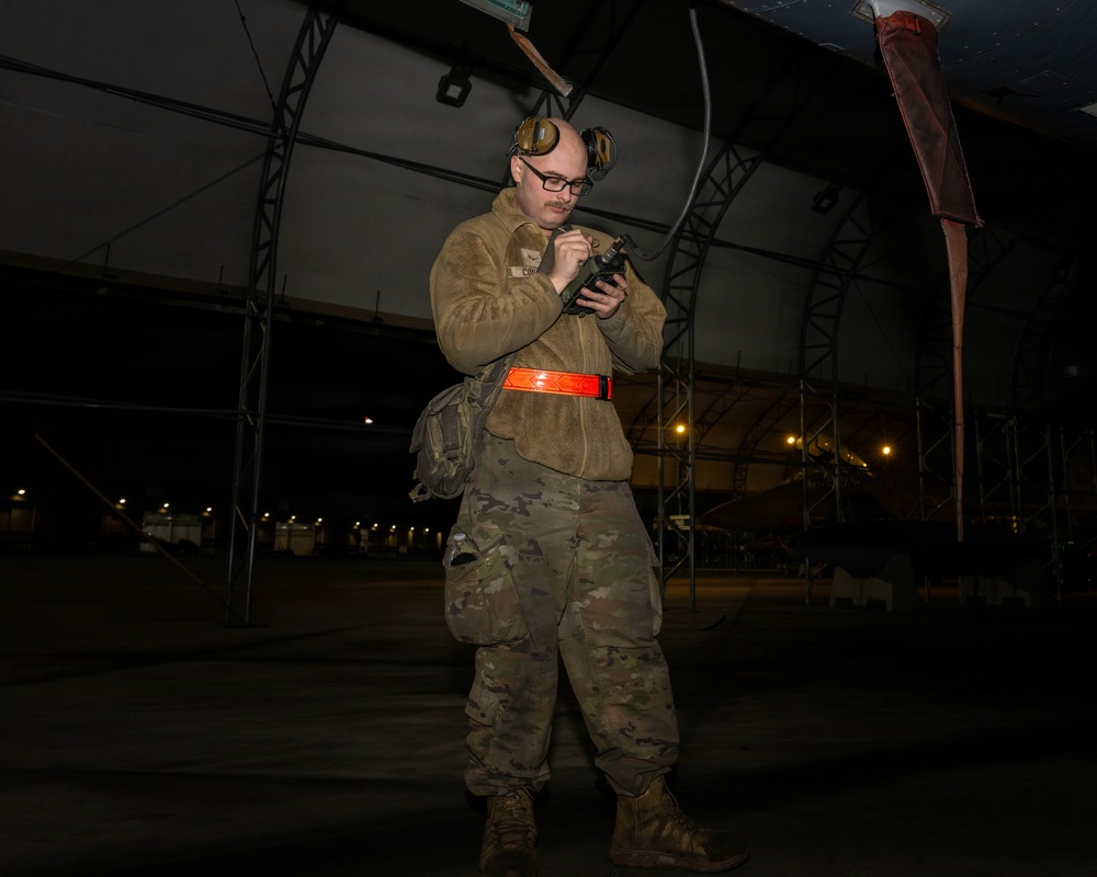 4th Fighter Wing Around-The-Clock Maintenance