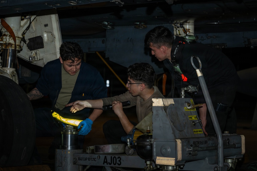 4th Fighter Wing Around-The-Clock Maintenance