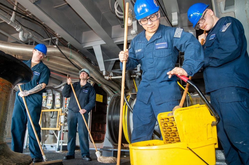 USS Ronald Reagan (CVN 76) Sailors Conduct Daily Operations