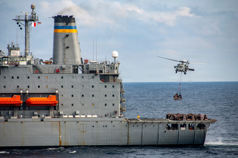 Nimitz Conducts Vertical Replenishment-at-Sea