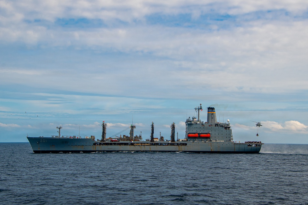 Nimitz Conducts Vertical Replenishment-at-Sea