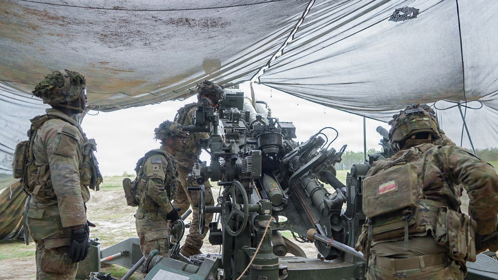 320th Field Artillery Conducts Live Fire During JRTC Rotation