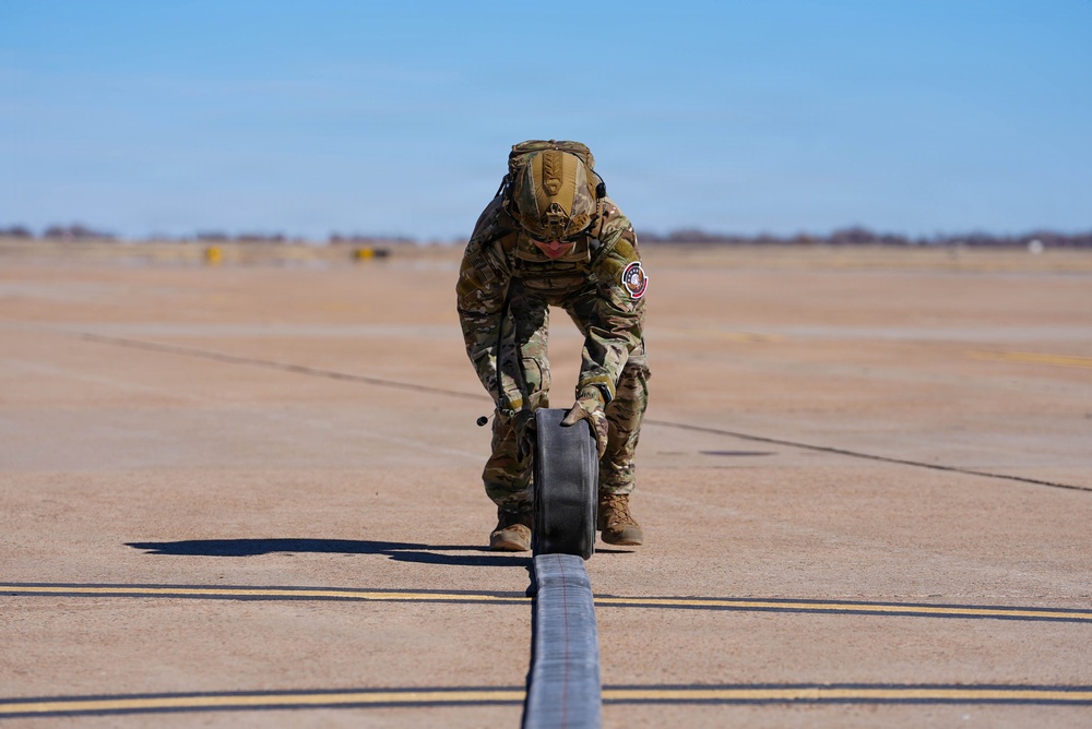 Steadfast Line conducts FARP with OA-1K