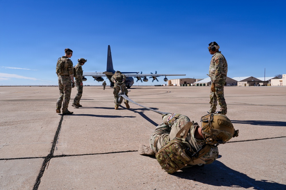 Steadfast Line conducts FARP with OA-1K