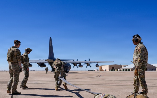 Steadfast Line conducts FARP with OA-1K