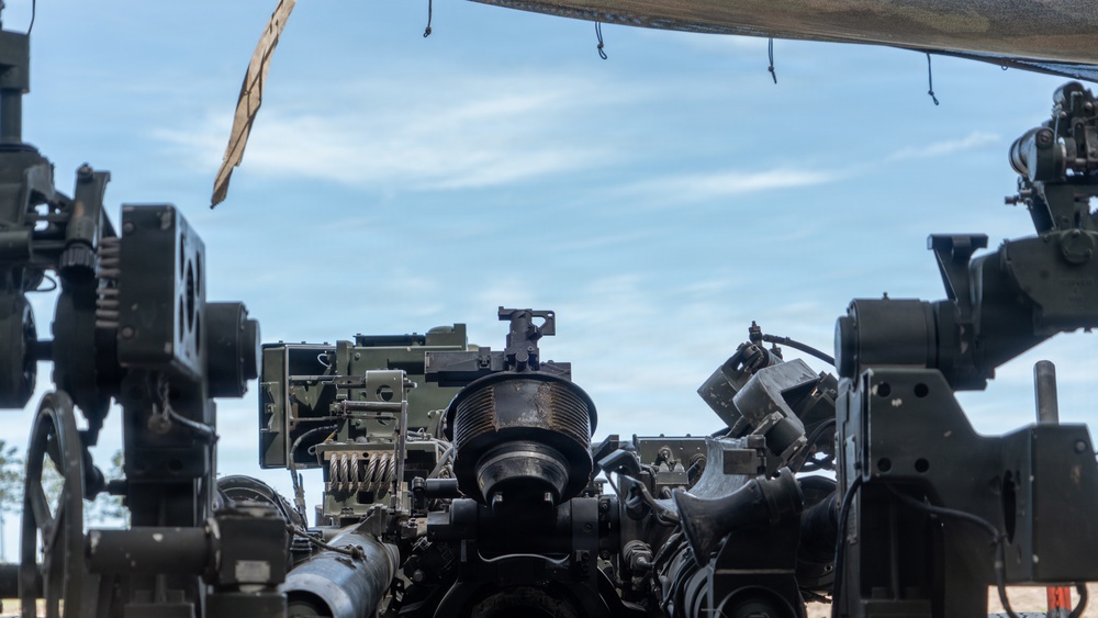 320th Field Artillery Conducts Live Fire During JRTC Rotation