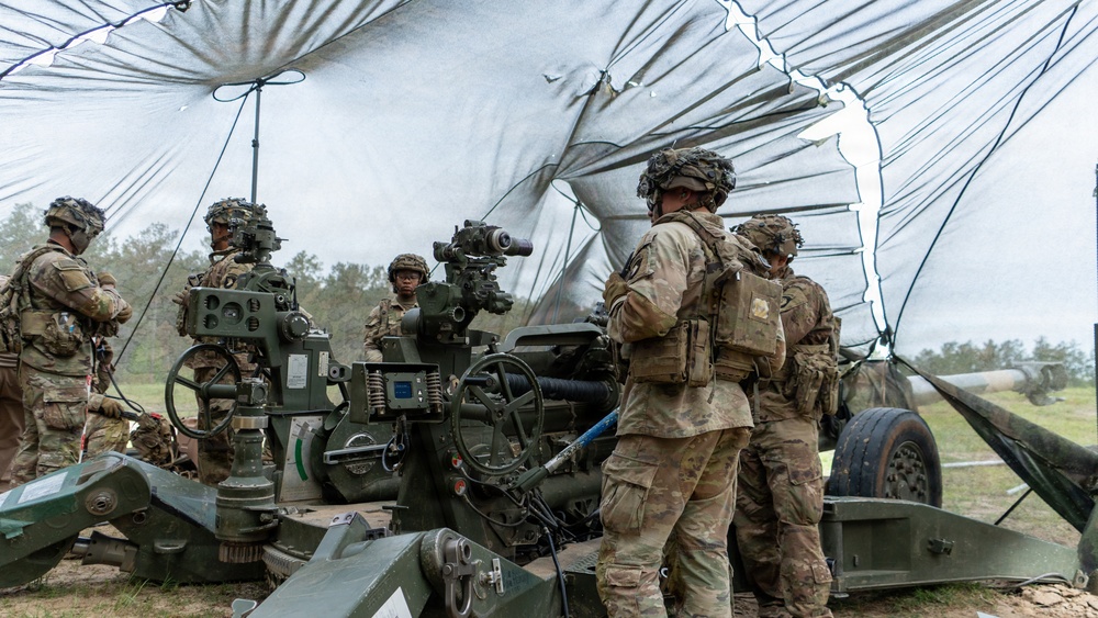 320th Field Artillery Conducts Live Fire During JRTC Rotation